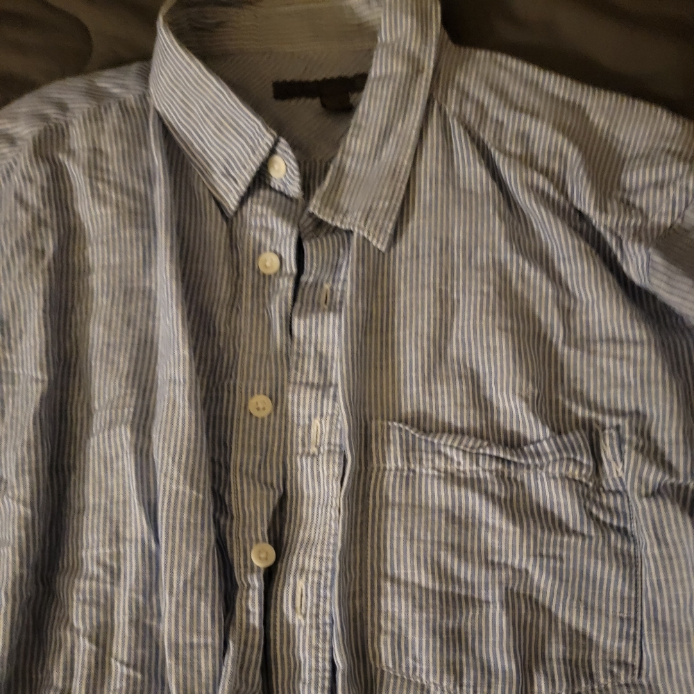 Old navy blue buttondown xl SS NWOT